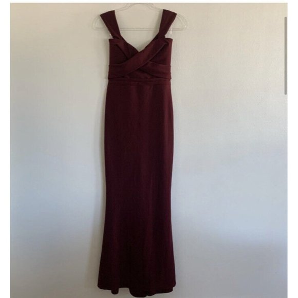 Nookie Camille Gown Wine Deep Red Long - Picture 6 of 9